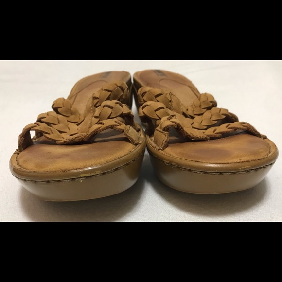 Born: Tan, Braided Straps, Leaf Pattern On Sides, Size 8 M - Picture 7 of 9